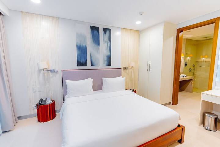 Room 40 of 120
