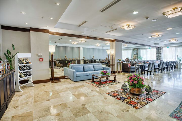 Lobby Entry
