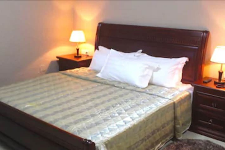 Room 7 of 20