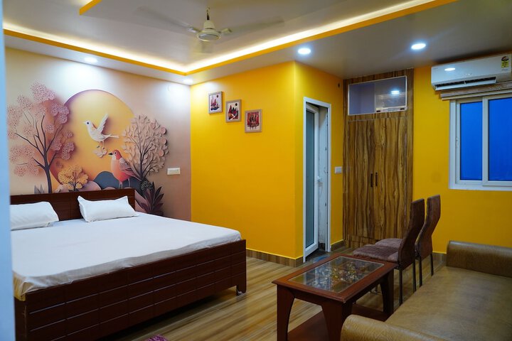 Room 8 of 17