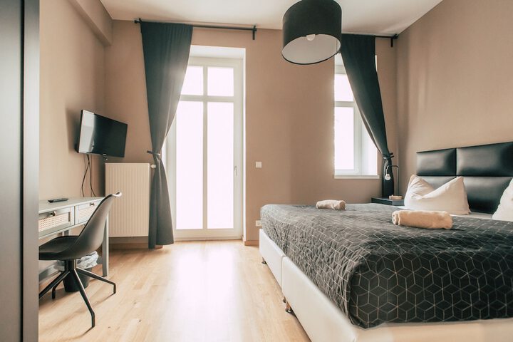 Room 174 of 289