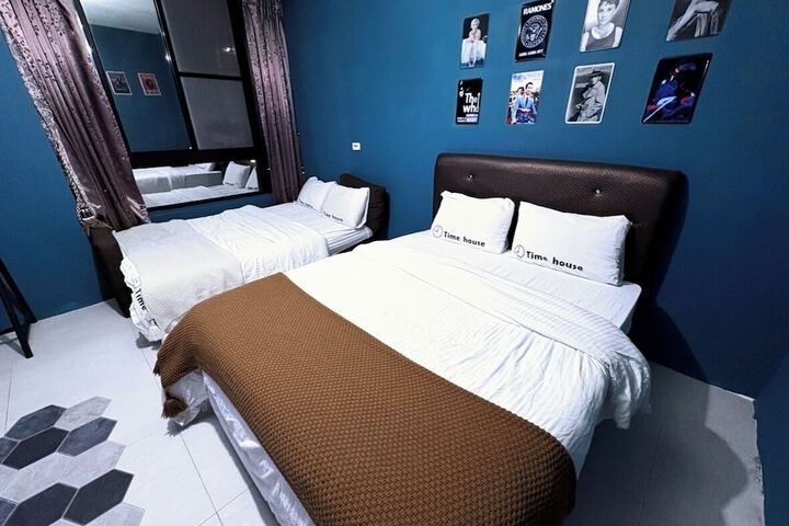 Room 5 of 40