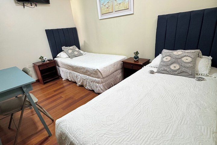 Room 50 of 73