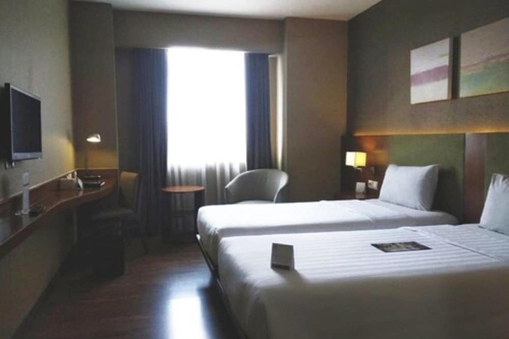 Room 35 of 115