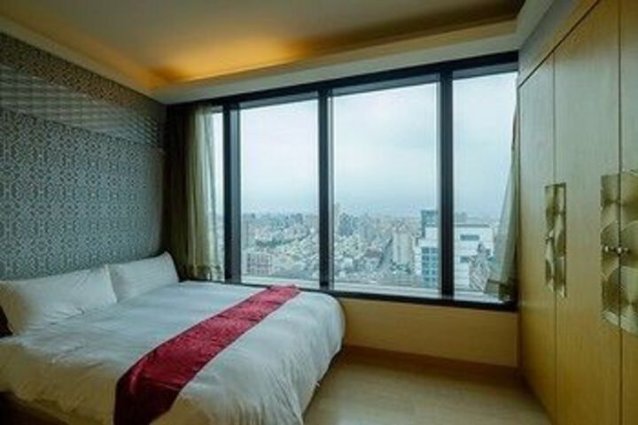 Room 20 of 24