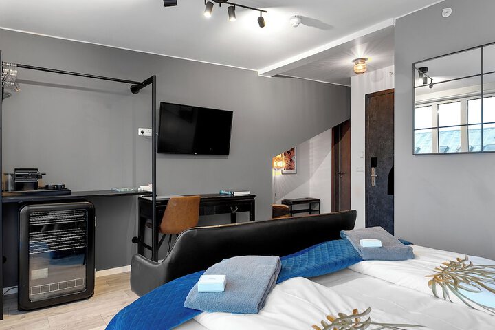 Room 54 of 219