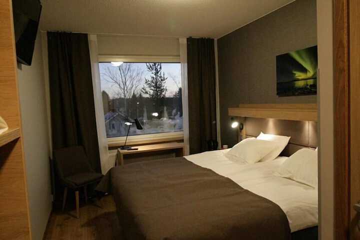 Room 28 of 58