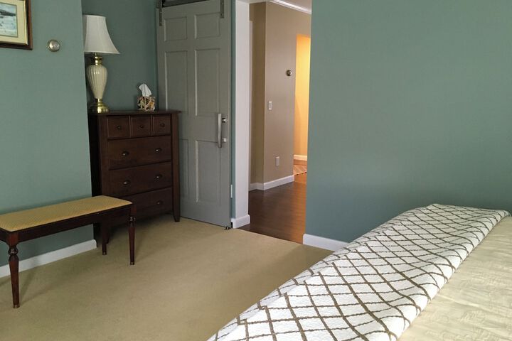 Room 8 of 46