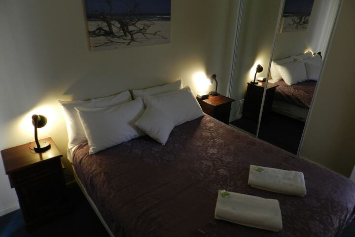 Room 8 of 43