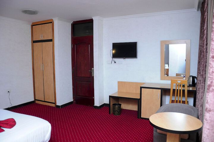 Room 30 of 56