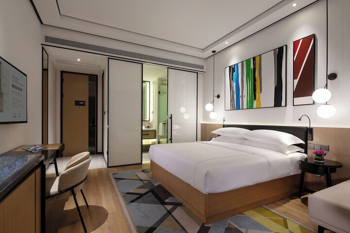 The Hotel V Hongqiao