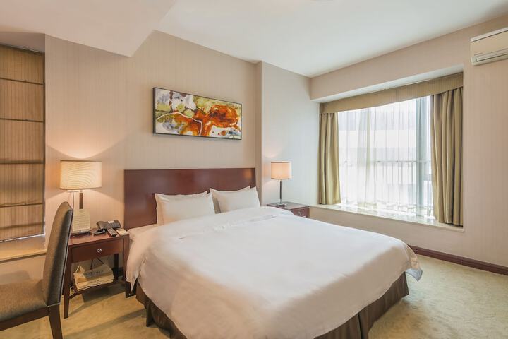 Room 20 of 62