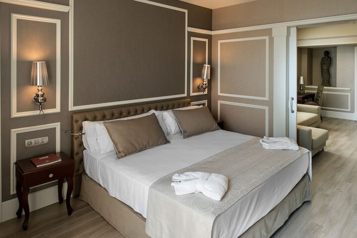 Room 20 of 84