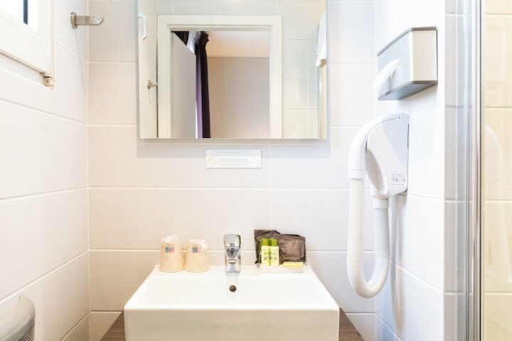 Clean Restrooms