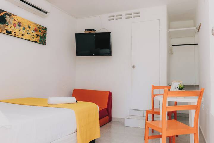 Room 47 of 98