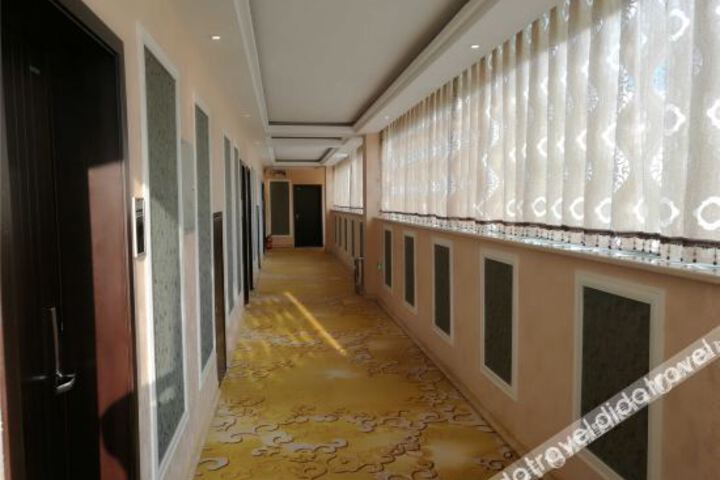 Yanting Xinhua Hotel