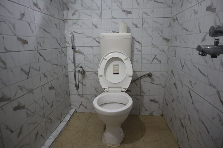 Room 14 of 26