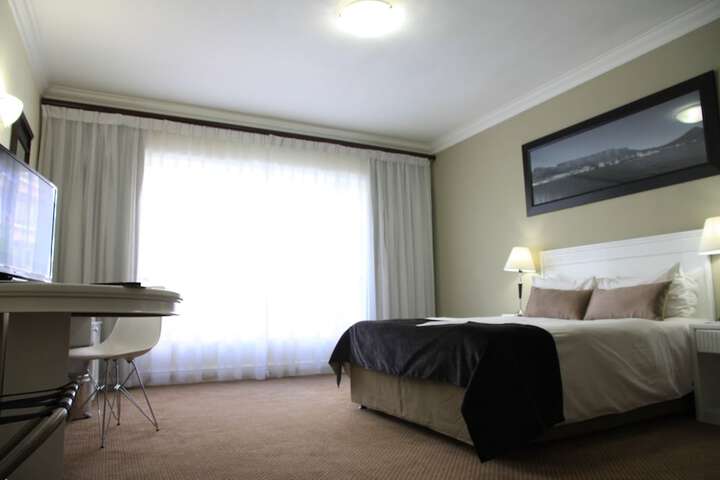 Room 9 of 52