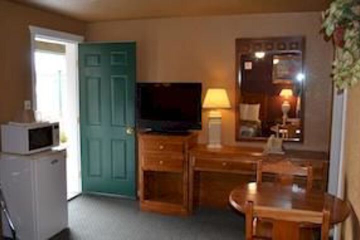 Room 23 of 30