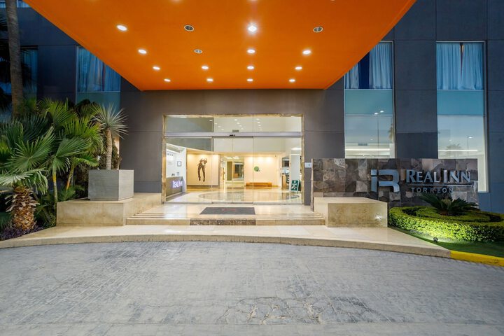 Hotel 50 of 51