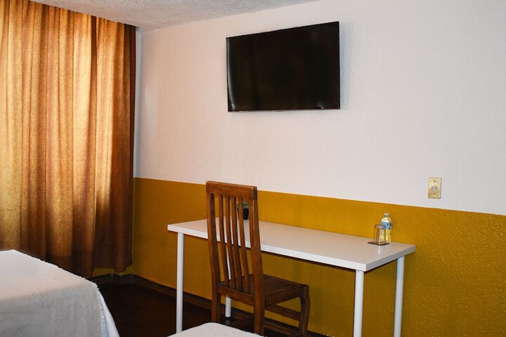 Room 26 of 57