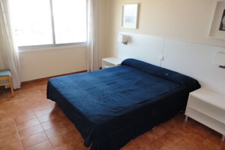 Room 11 of 15