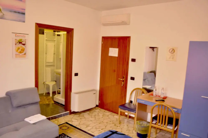 guest_rooms