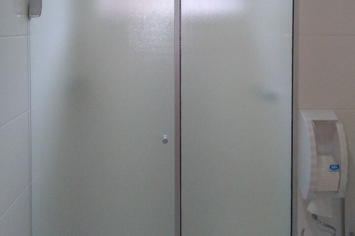 Room 51 of 60