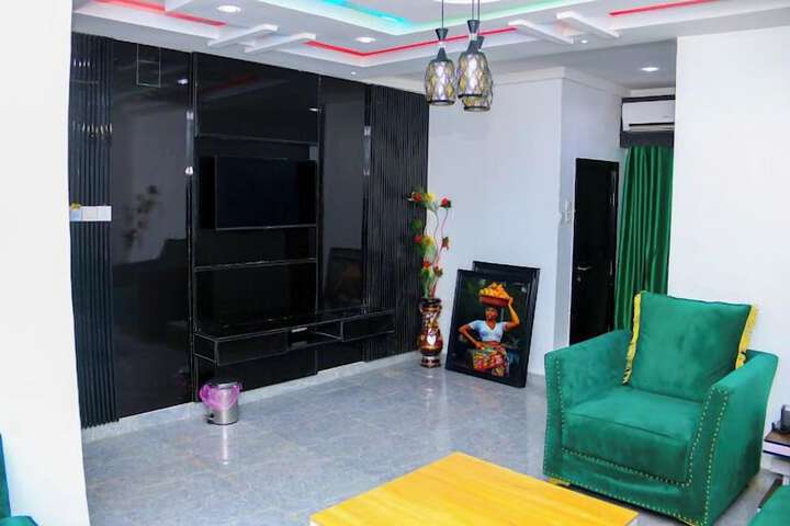 Room 7 of 41