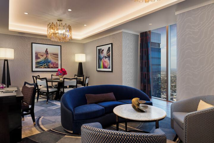 Room 40 of 187