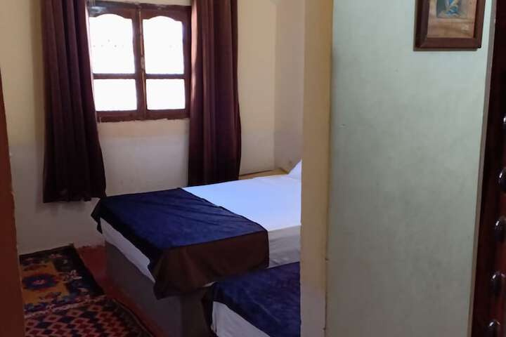Room 14 of 63