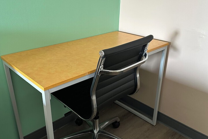 Room 13 of 23