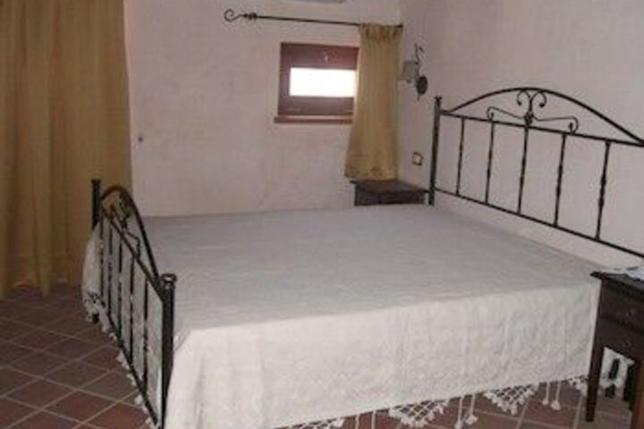 Room 10 of 23