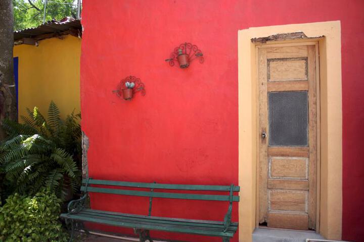 Photo 10