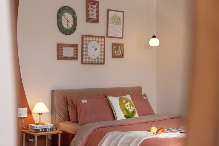 Room 30 of 70