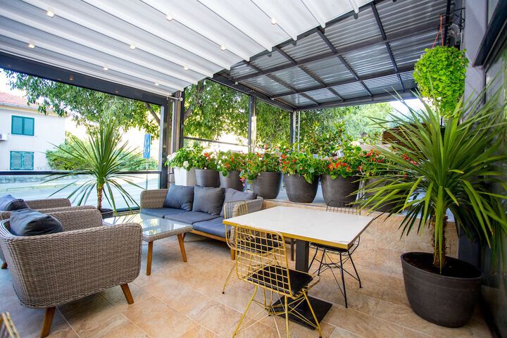 Terrace/Patio 71 of 82