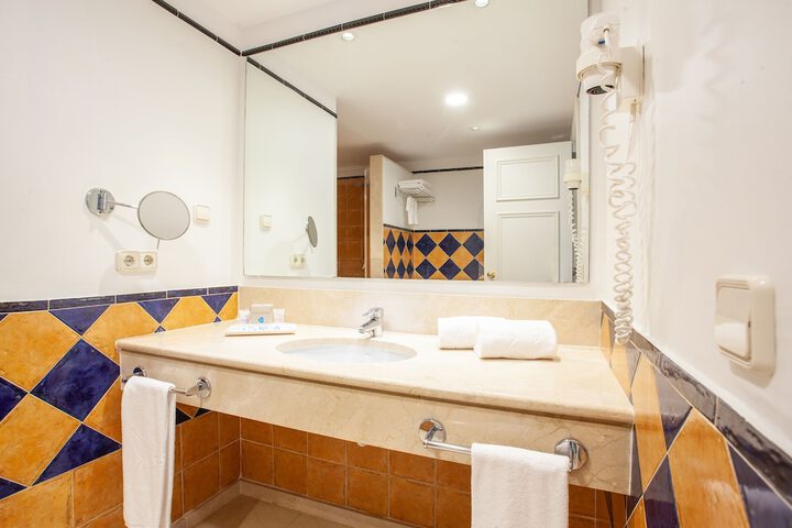 Bathroom Interior Photo
