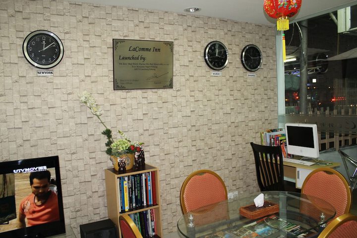 Entrance & Lobby