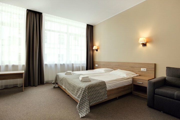 Room 34 of 58