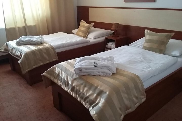 Room 17 of 59