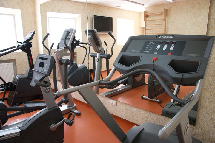 Health and Fitness 32 of 48