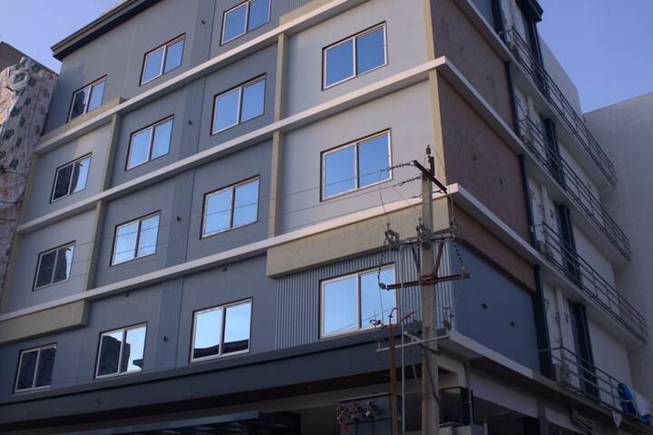 Hotel 47 of 48