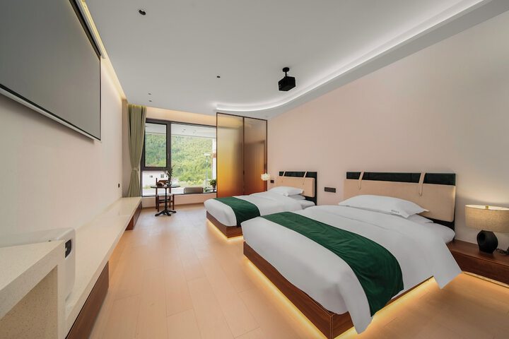 Room 65 of 113