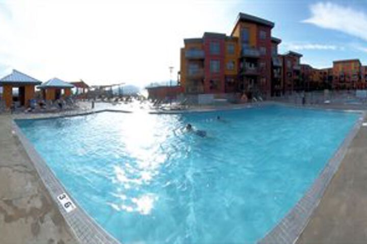 Pool 47 of 49