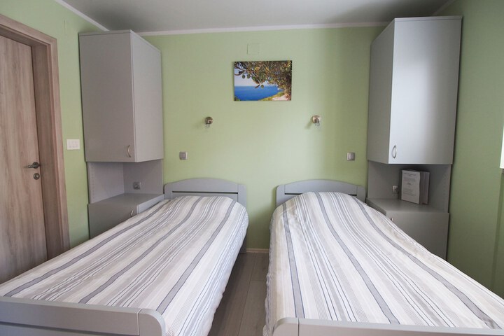 Room 3 of 16