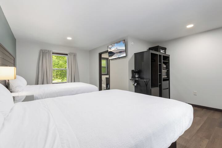 Room 13 of 24