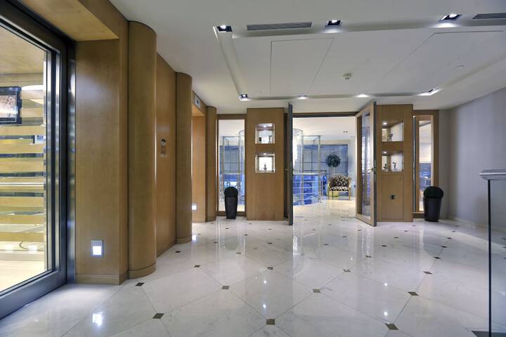 Lobby Photos