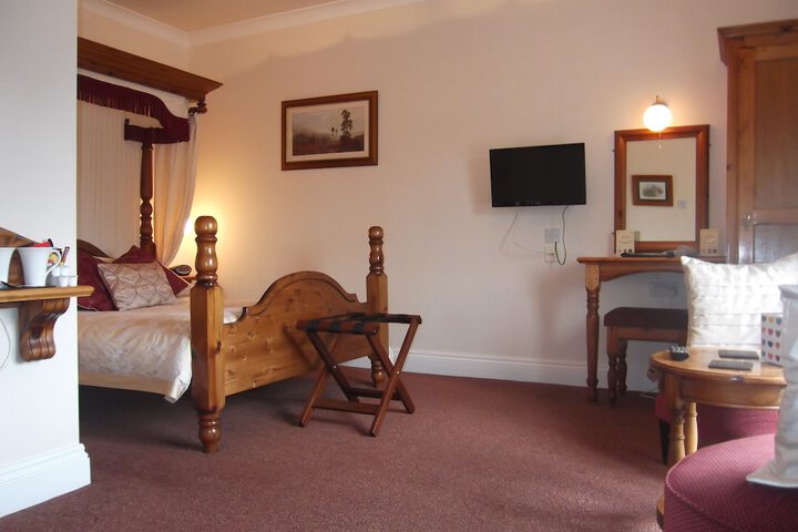 Room 9 of 22