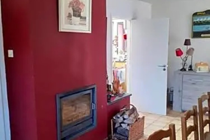 Room 2 of 20