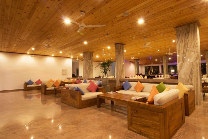 Hotel Lobby